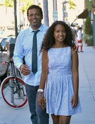 mario van peebles wife