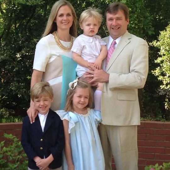 kirby smart wife