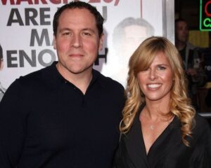 jon favreau wife