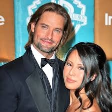 josh holloway wife