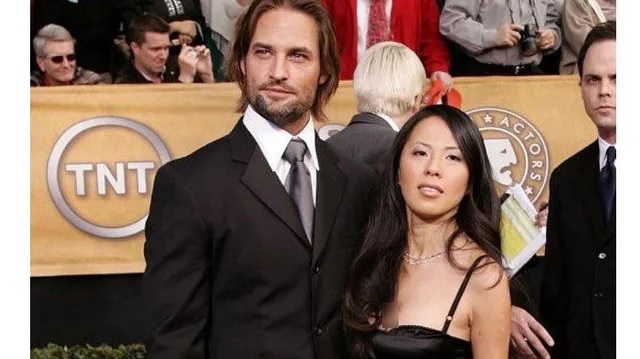 josh holloway wife