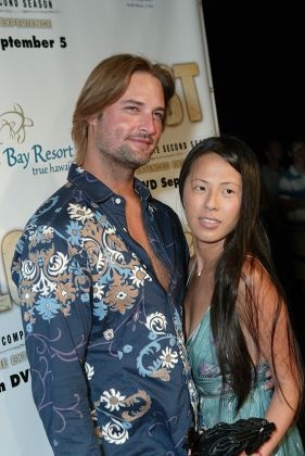 josh holloway wife