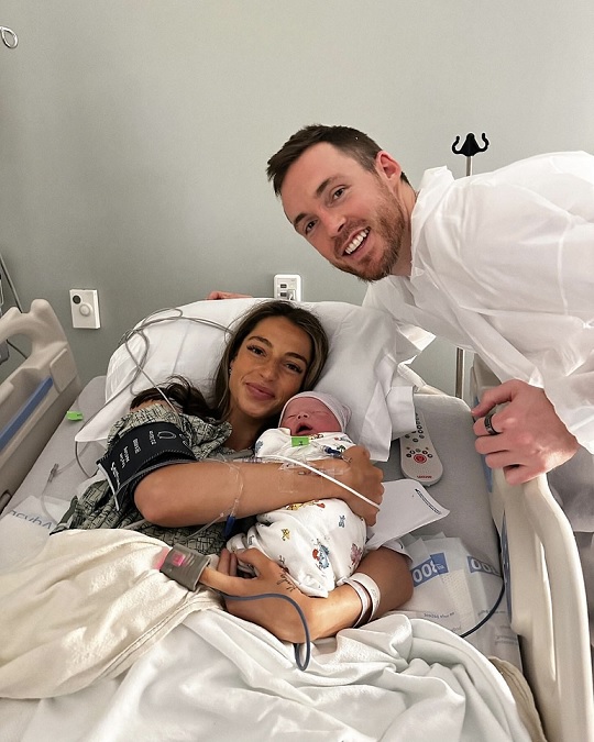 pat connaughton wife