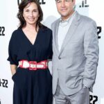 kyle chandler wife
